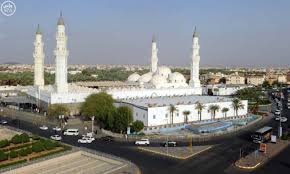 بناء مسجد قباء في المدينة المنورة 